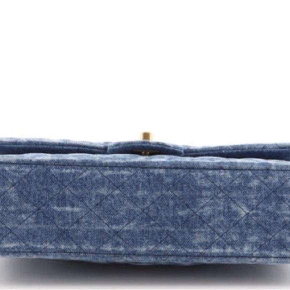 Quilted Blue Denim Shoulder Bag - Picture 3 of 6